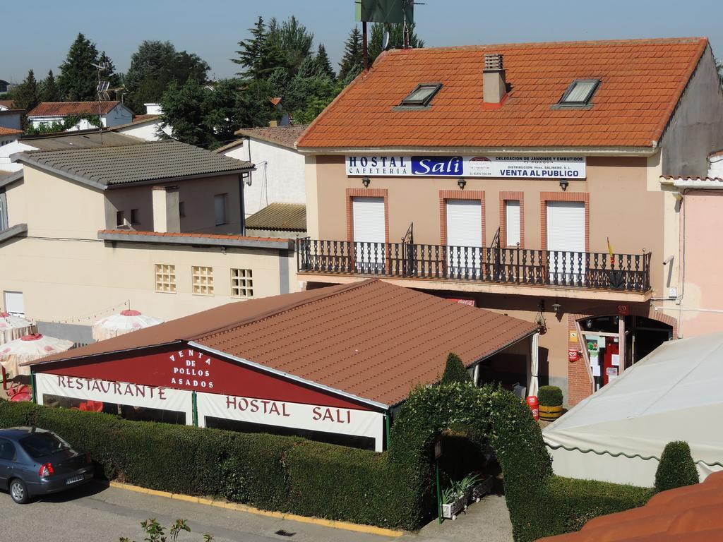 Hostal Sali Pelabravo Extérieur photo
