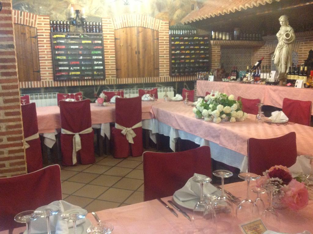 Hostal Sali Pelabravo Extérieur photo