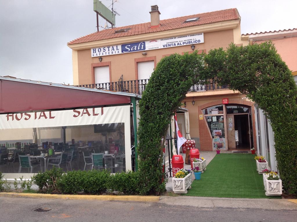 Hostal Sali Pelabravo Extérieur photo